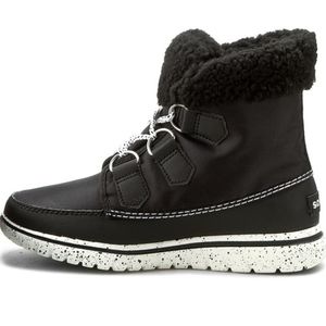Sorel Winter Carnival Snow Boots